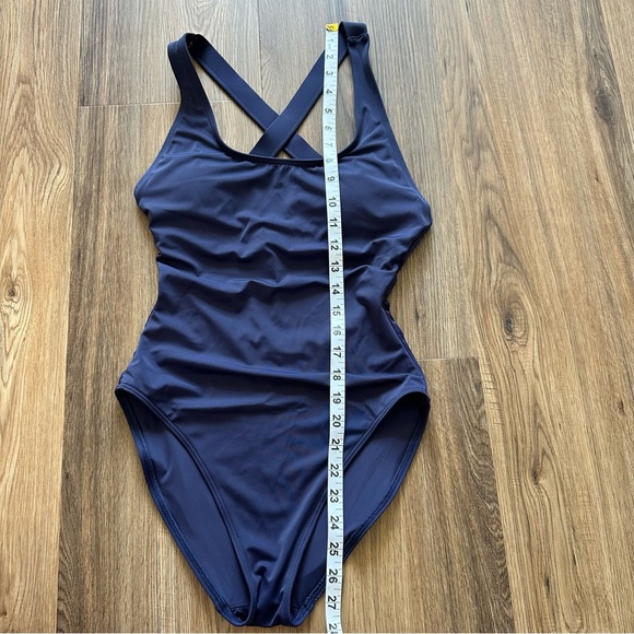 Andie Womens Tulum One Piece Swimsuit Small Navy Blue Cross Back Classic Padded - Picture 8 of 10